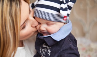 DE CE RĂCEȘTE ATÂT DE DES COPILUL TĂU?